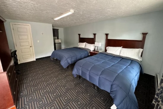 Affordable Comfort at Red Fox Motel in Foxborough
